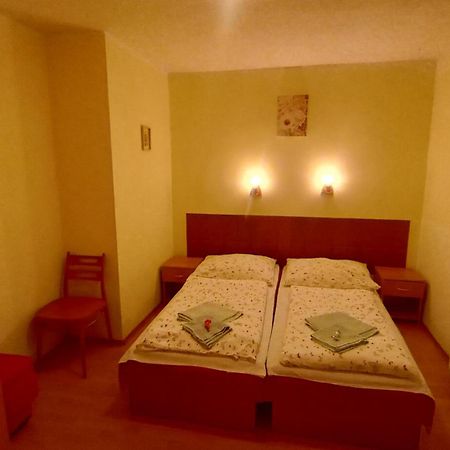 Trávnica Hannah - Relax Dom Pod Orechom Apartman2 מראה חיצוני תמונה